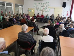 Najljubši gostje stanovalcev so šolarji 1